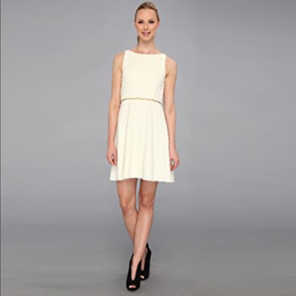Vince Camuto Dress Cream